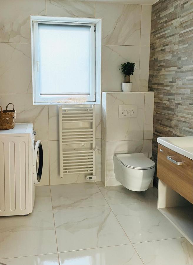 Luxe Apartments Ljutomer Εξωτερικό φωτογραφία